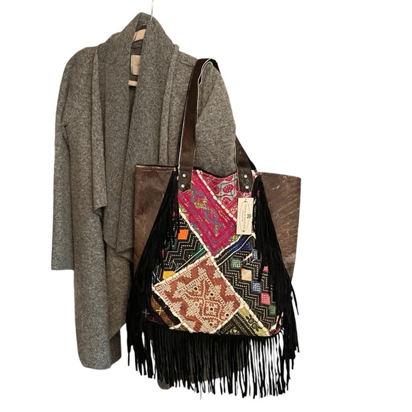 Muche et Muchette MultiColor Patchwork Pony Tote with Fringe NWT - Picture 12 of 12